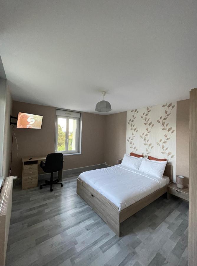 Appartement La Fourmi Verte Bruyeres Buitenkant foto